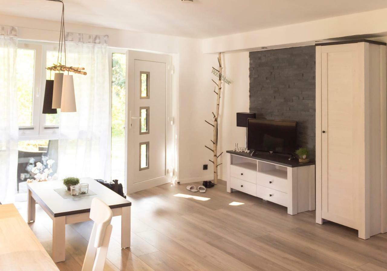 Ferienwohnung Saalhausen Sauerland เลนเนชตัดท์ ภายนอก รูปภาพ