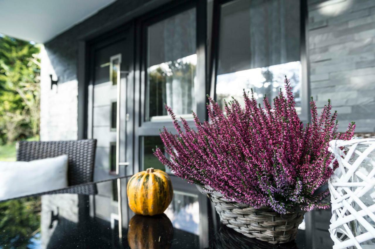 Ferienwohnung Saalhausen Sauerland เลนเนชตัดท์ ภายนอก รูปภาพ