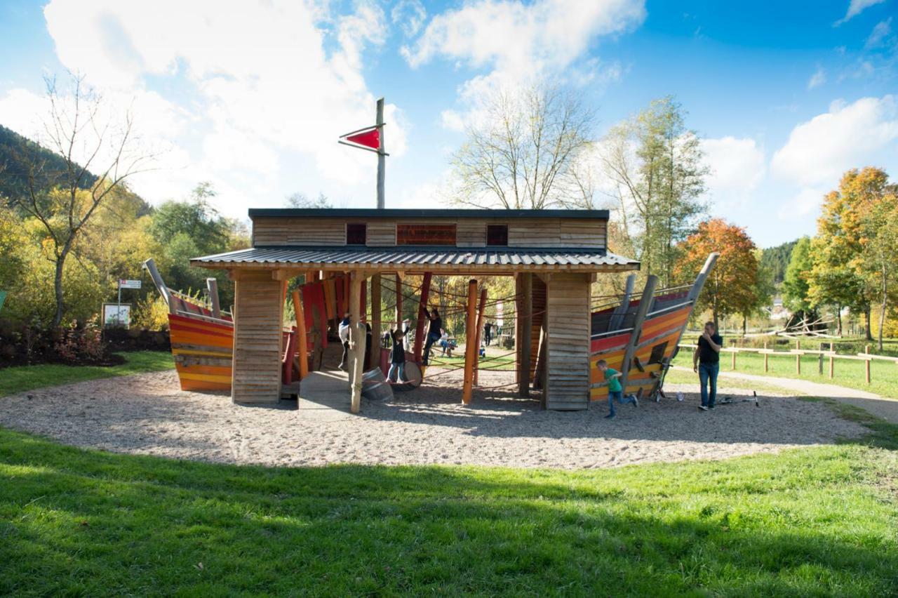 Ferienwohnung Saalhausen Sauerland เลนเนชตัดท์ ภายนอก รูปภาพ