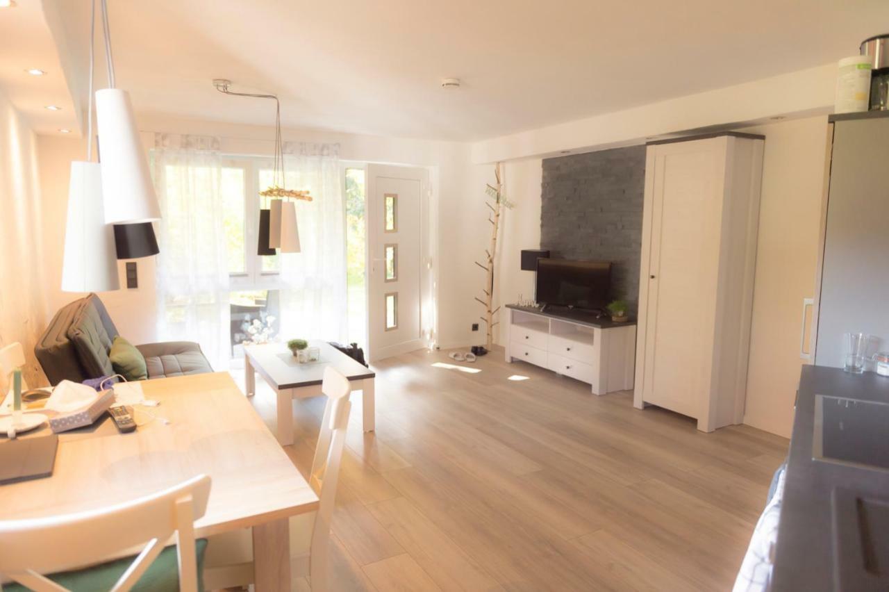 Ferienwohnung Saalhausen Sauerland เลนเนชตัดท์ ภายนอก รูปภาพ